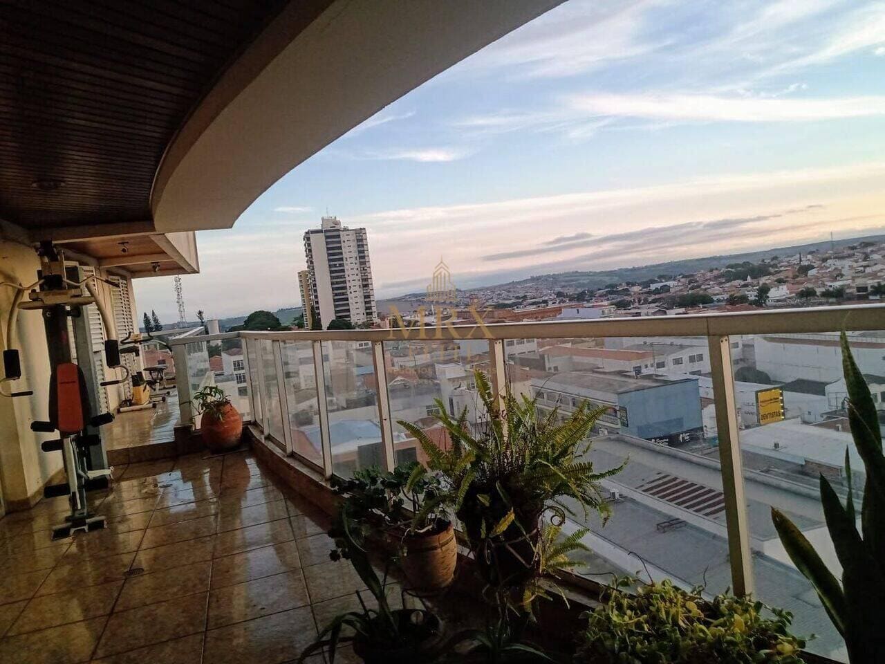 Apartamento com 3 dormitórios no Centro, Centro, Tatuí/SP