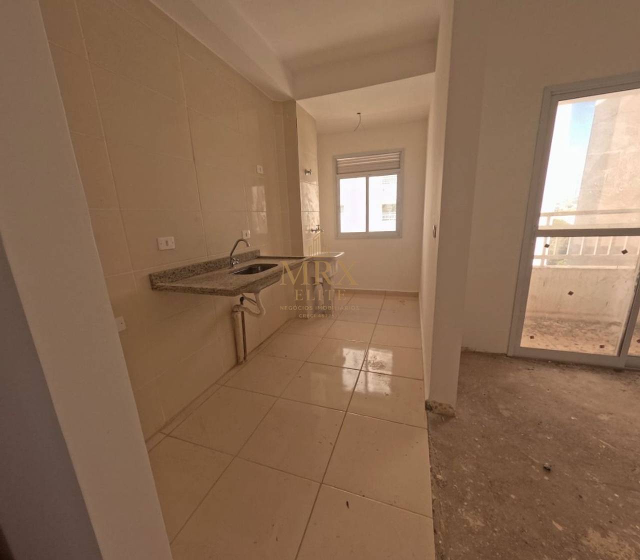 Apartamento com 2 dormitórios no Jardim Lucila — foto 2