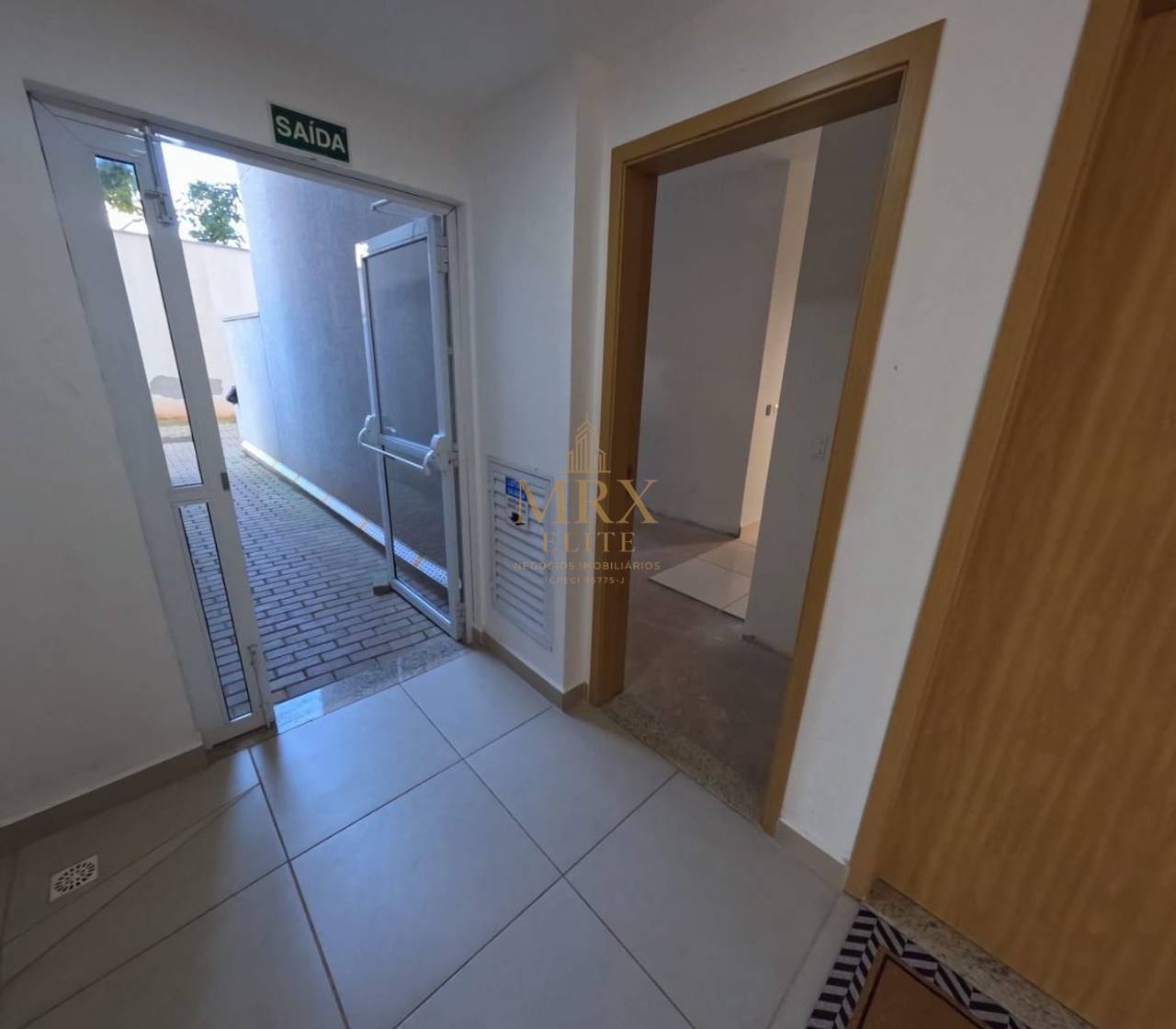 Apartamento com 2 dormitórios no Jardim Lucila — foto 5