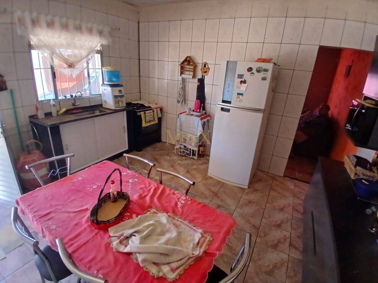 Casa com 3 dormitórios no Residencial Astória — foto 3