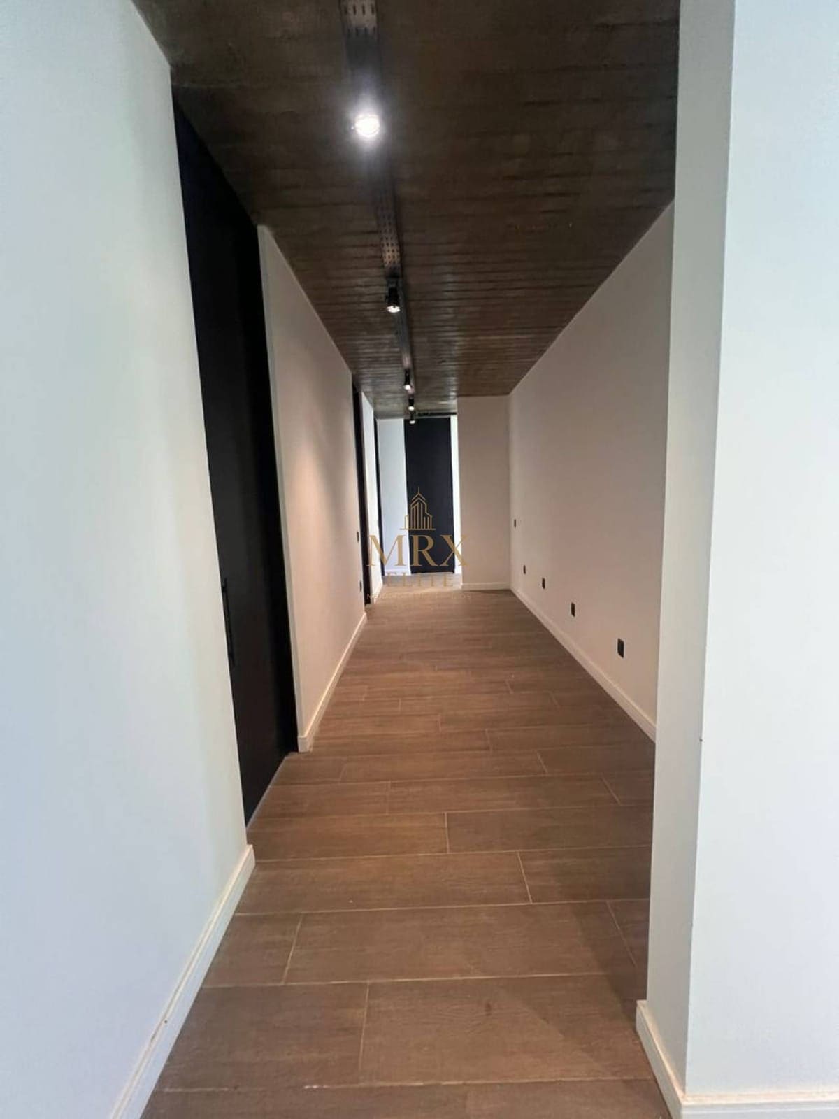 Casa de 240 m² no Residencial Ecopark — foto 4