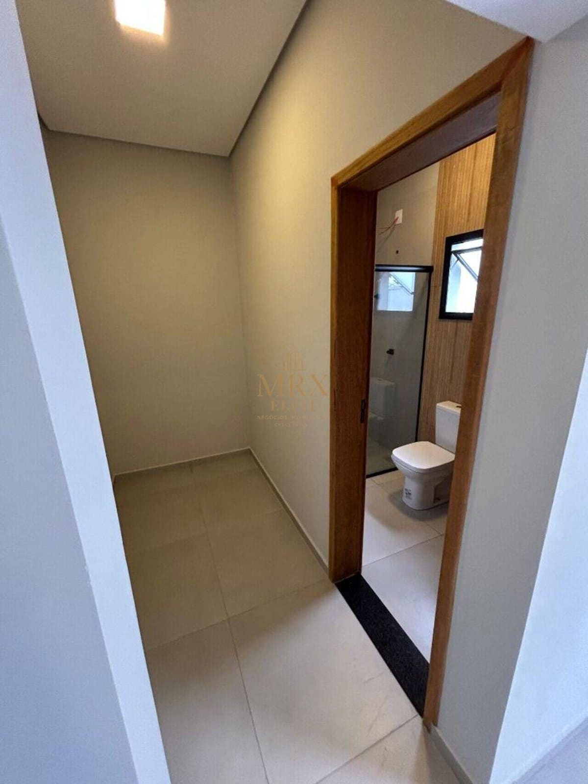 Casa com 3 dormitórios no Vila Doutor Laurindo — foto 3
