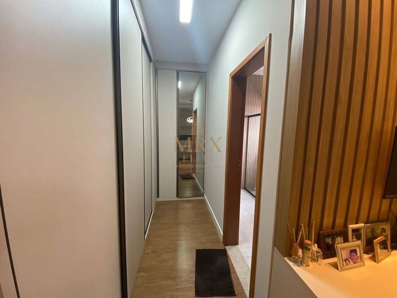 Casa com 4 dormitórios no Vila Monte Verde — foto 4
