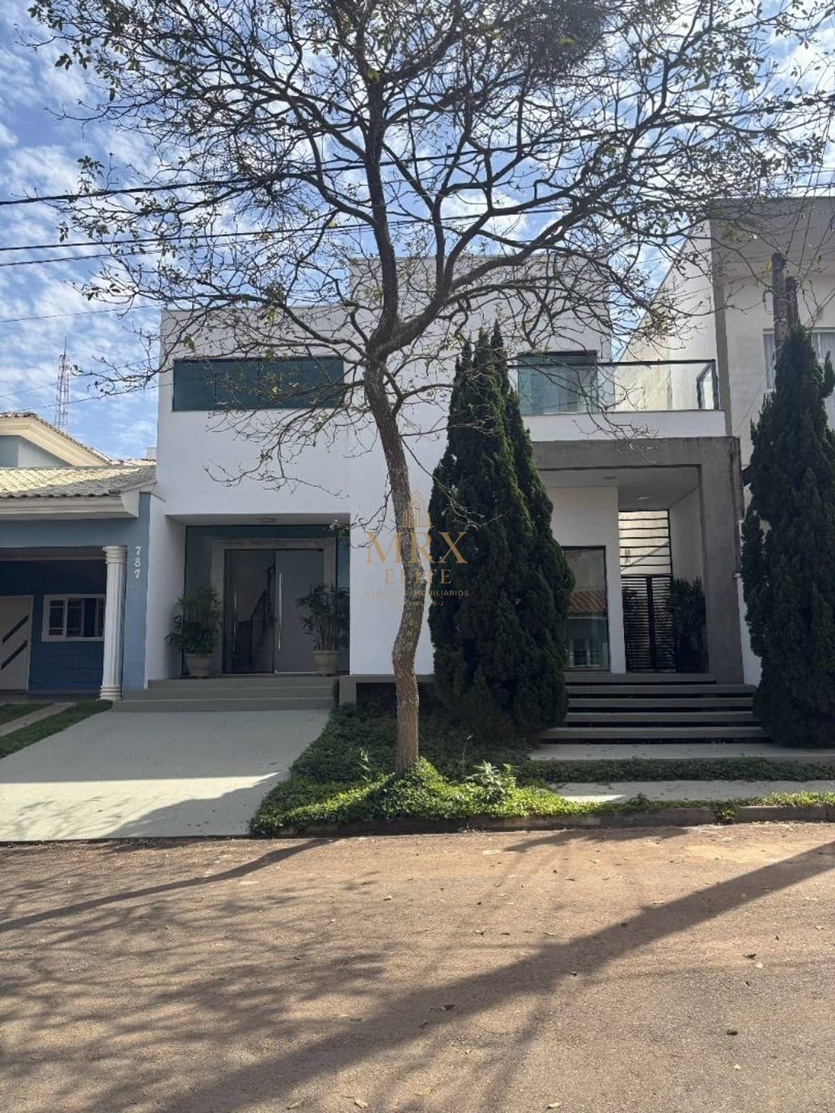 Sobrado com 4 dormitórios no Vila Monte Verde — foto 2