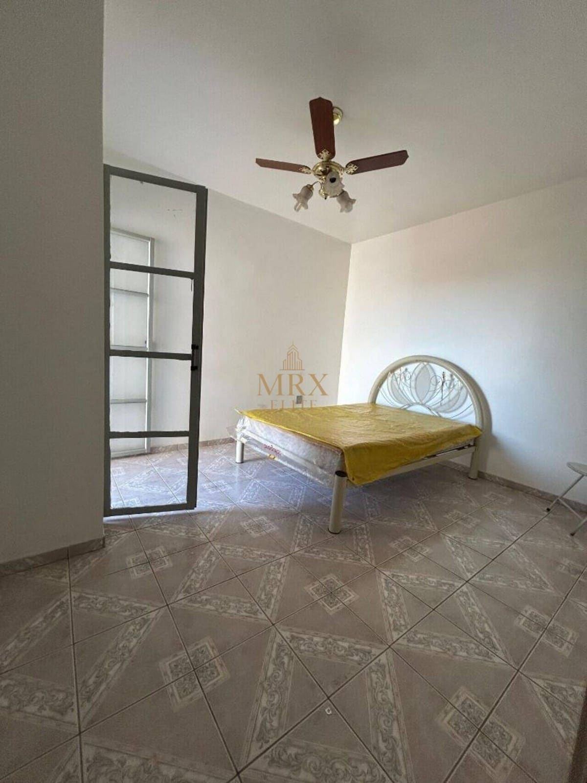 Sobrado com 5 dormitórios no Vila Santa Helena — foto 5